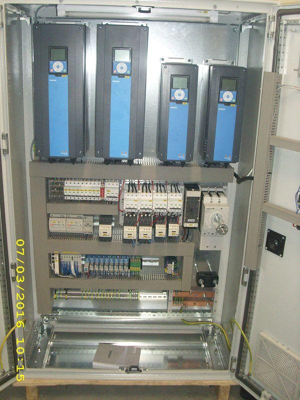 szafa z&nbsp;falownikami vacon